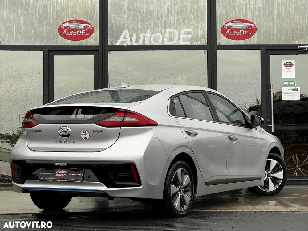 Hyundai IONIQ Plug-In Hybrid 1.6 141CP Exclusive - 4