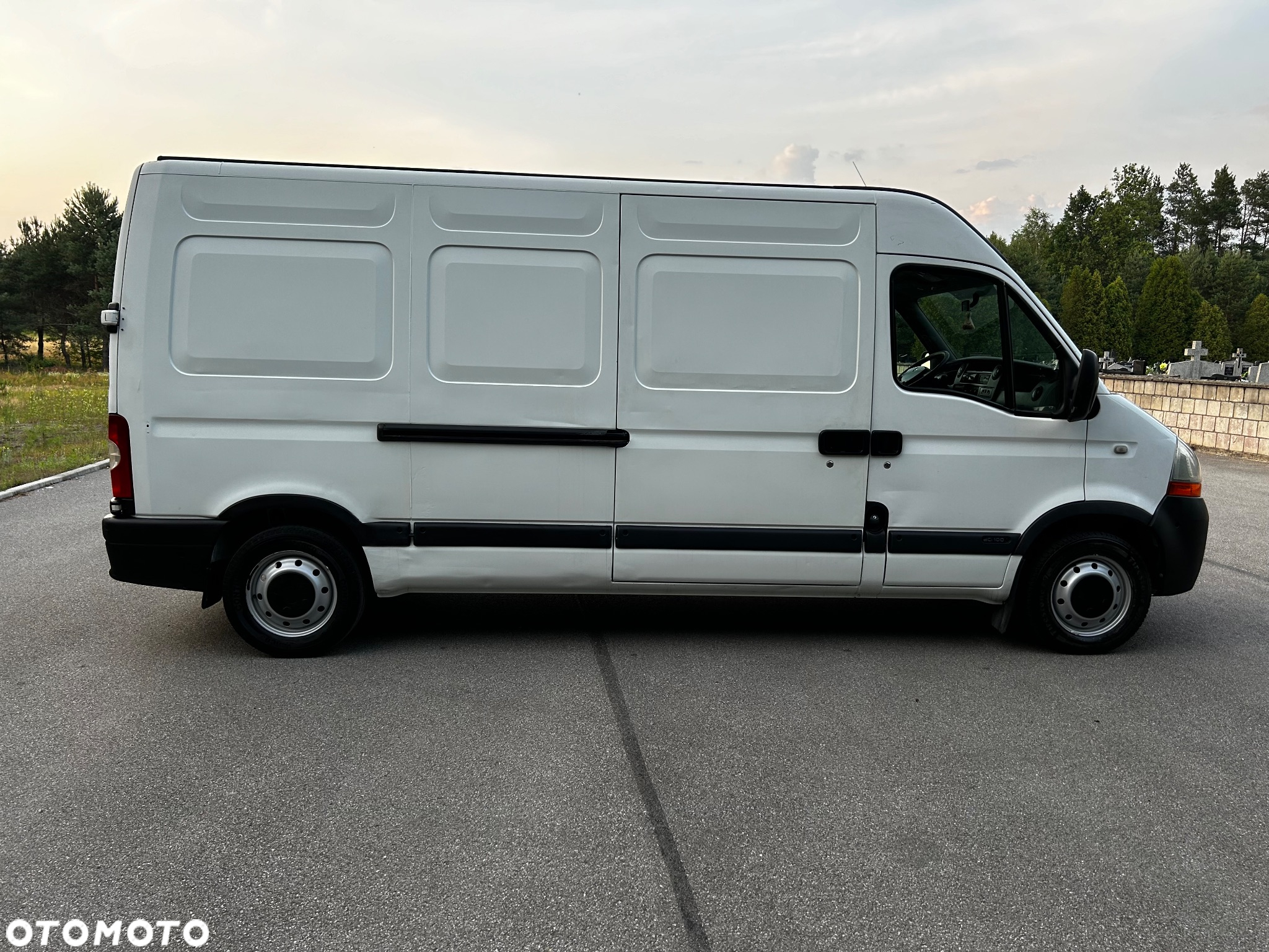 Renault Master 2.5 dCi L3H3 - 9