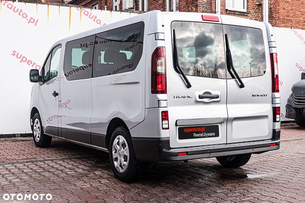 Renault Trafic - 8