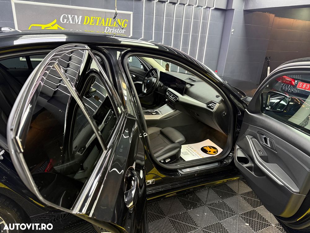 BMW Seria 3 318d Aut. - 11