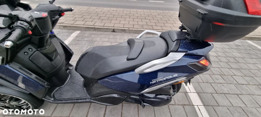 Peugeot Metropolis - 15