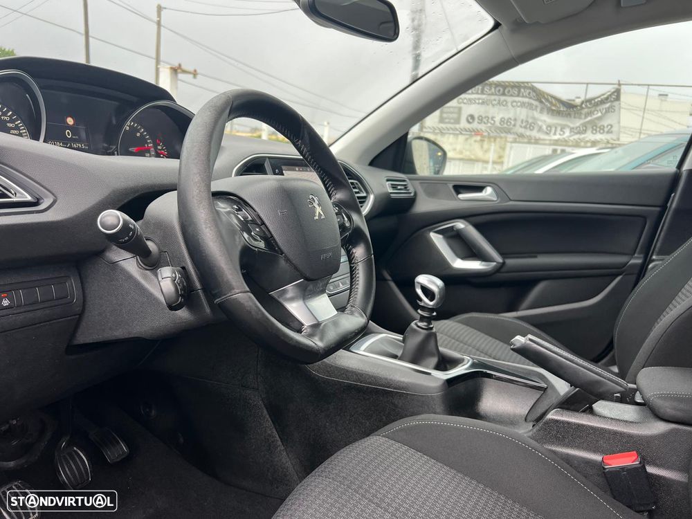 Peugeot 308 SW BlueHDi 130 Stop & Start Active - 8