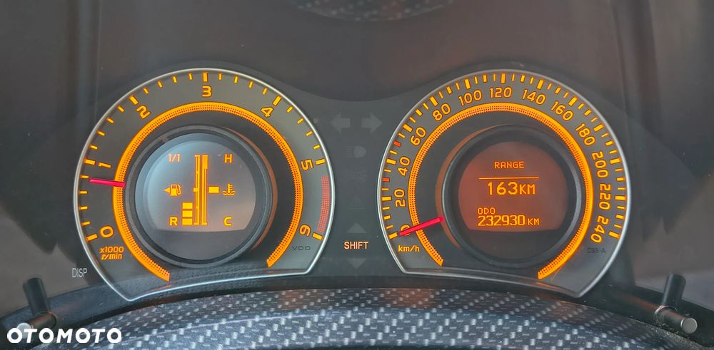 Toyota Auris 2.2 D-4D D-CAT - 15