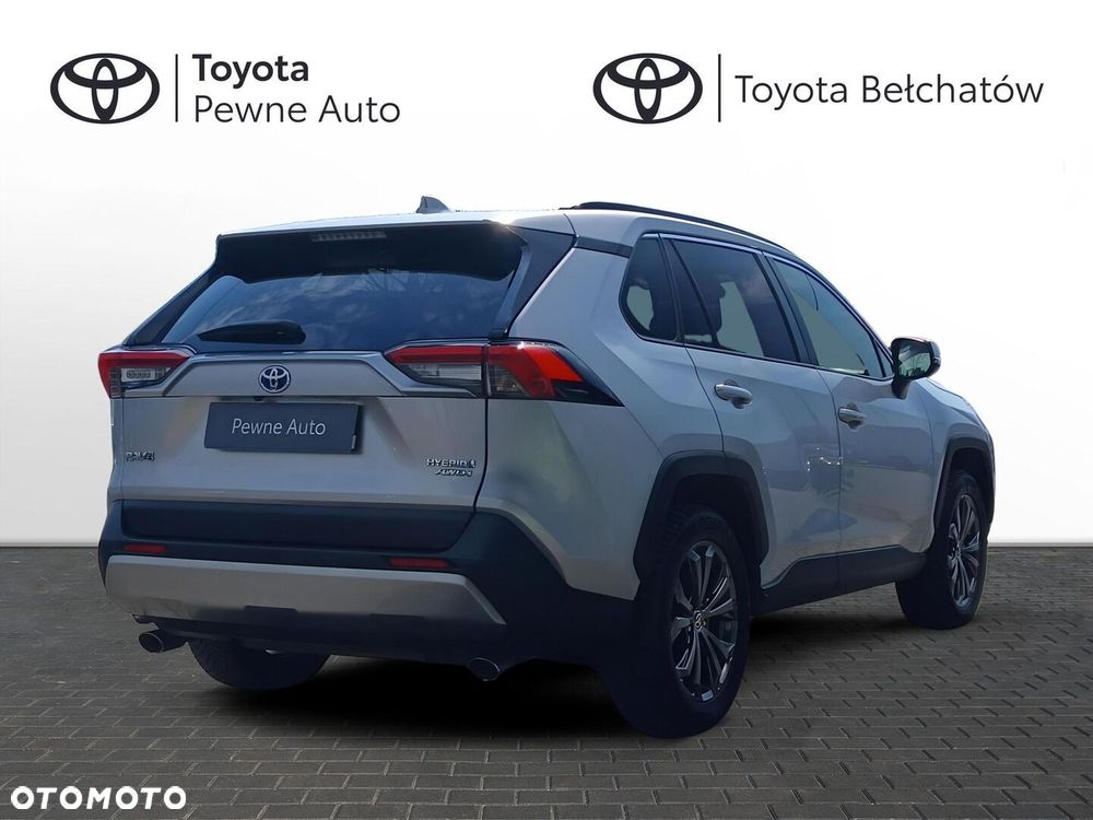 Toyota RAV4 - 6