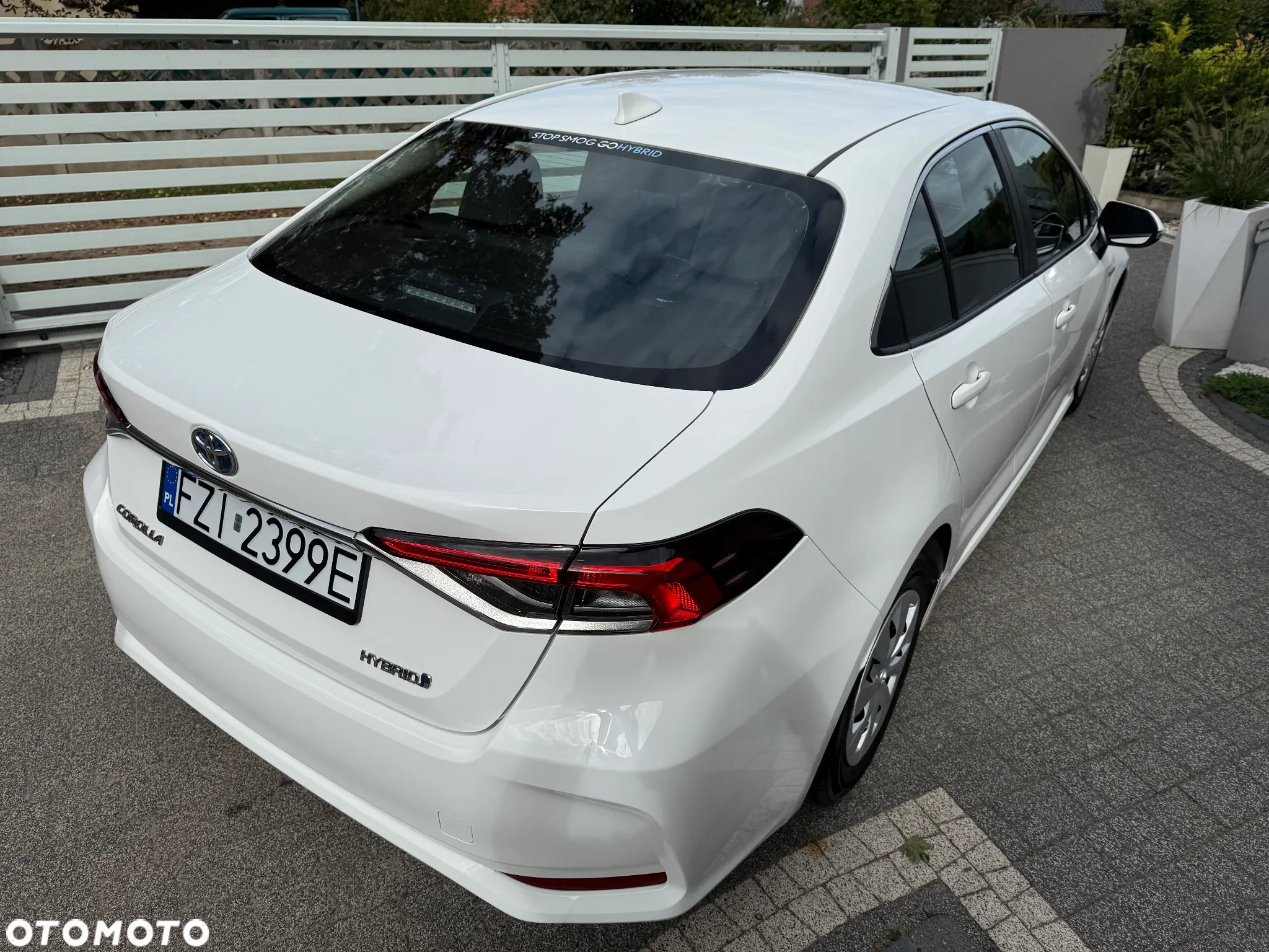 Toyota Corolla 1.8 Hybrid Active - 8