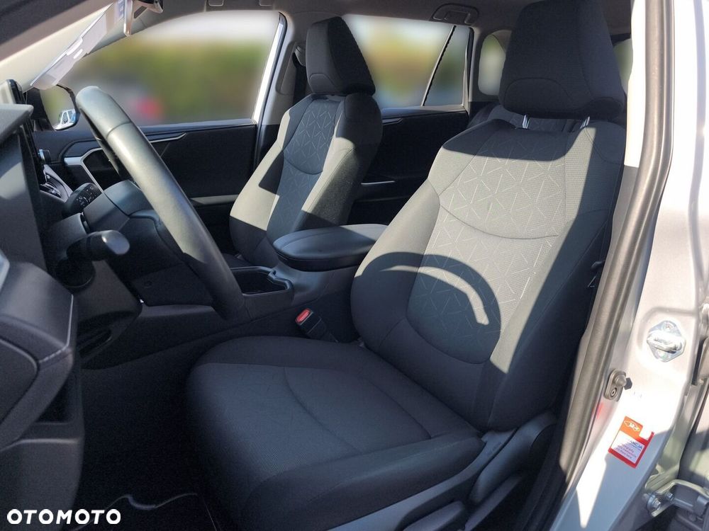 Toyota RAV4 - 17