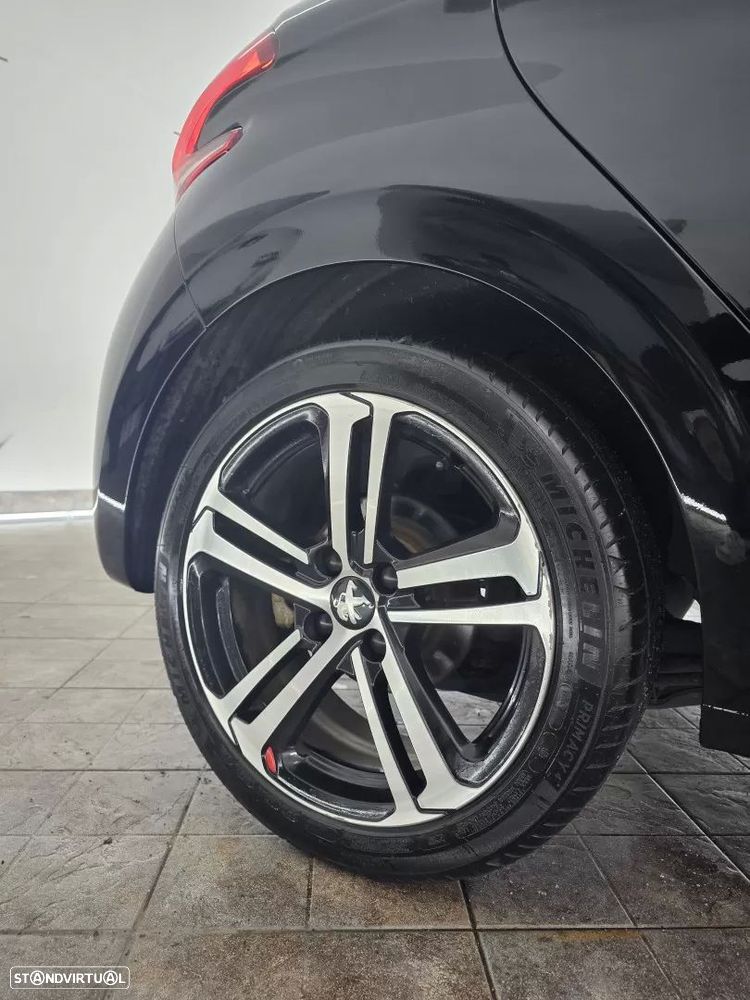 Peugeot 208 1.2 PureTech GT Line EAT6 - 58