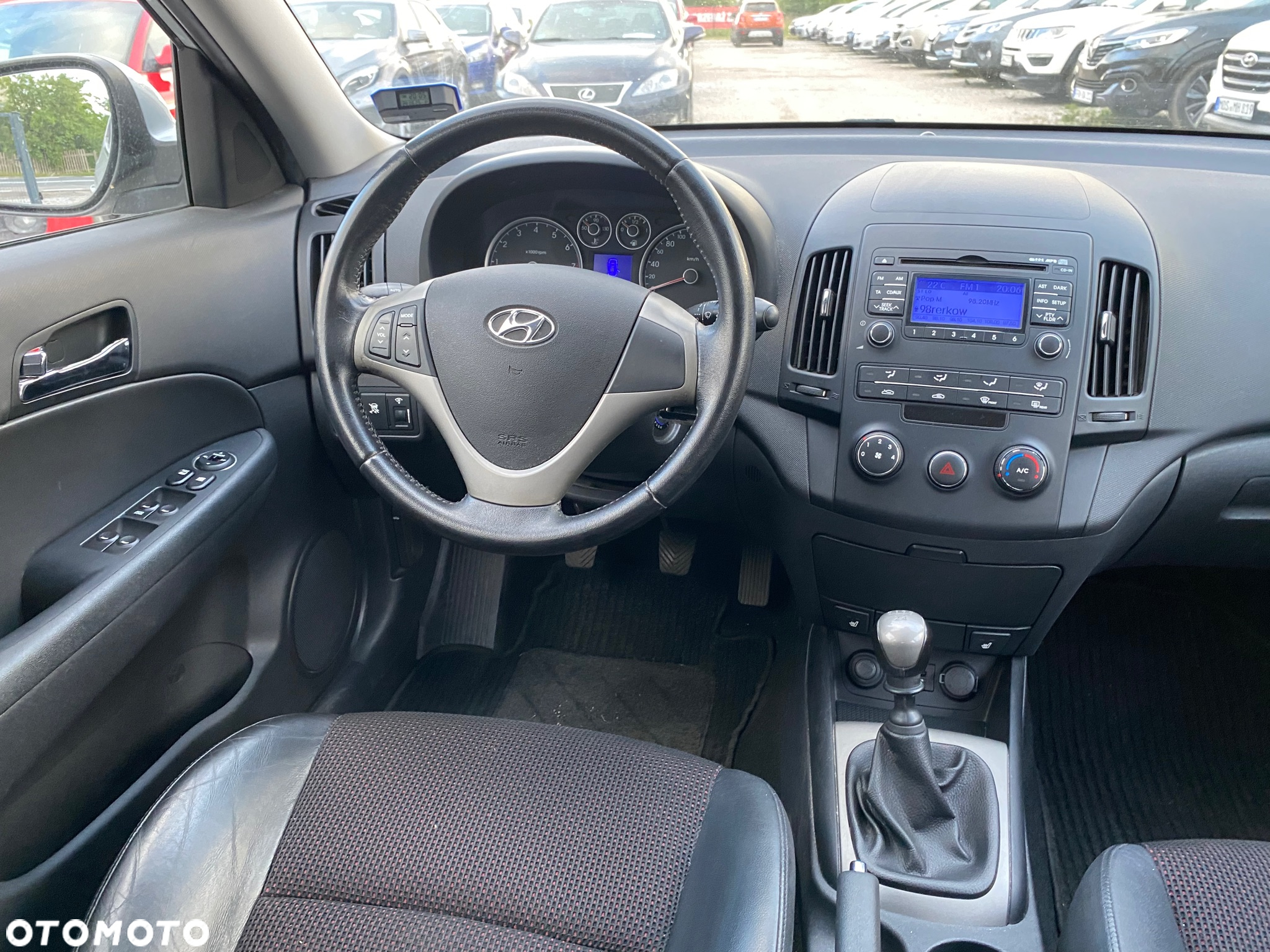 Hyundai i30 2.0 Premium - 31