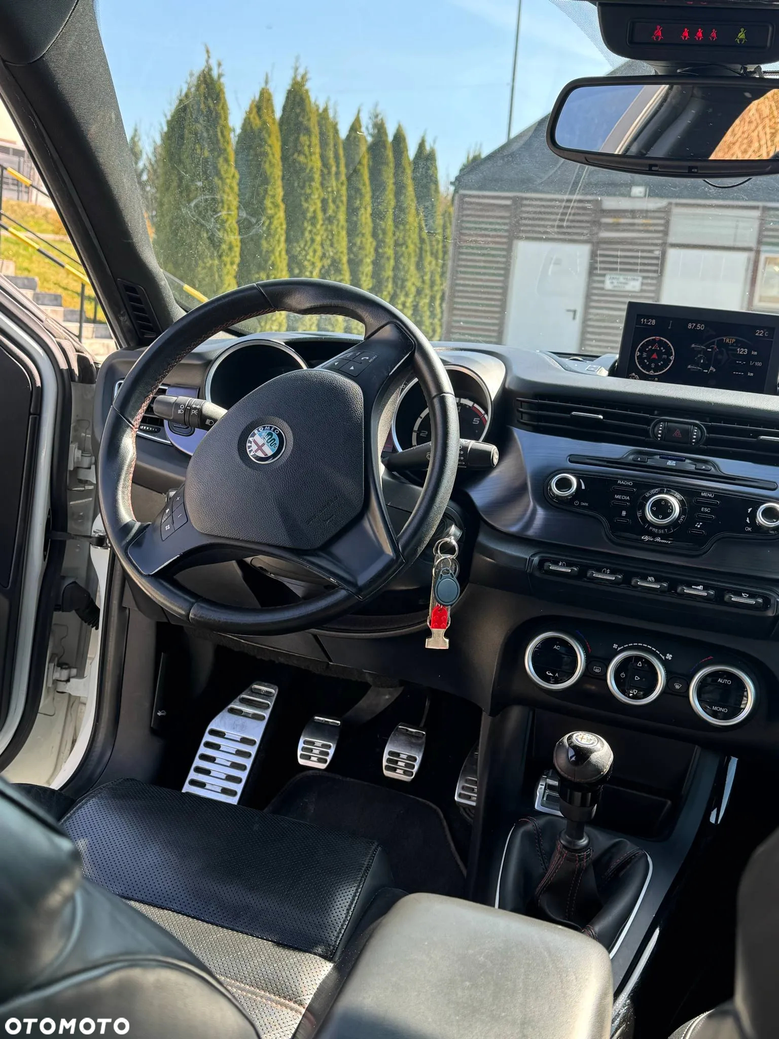Alfa Romeo Giulietta 2.0 JTDM 16V - 13