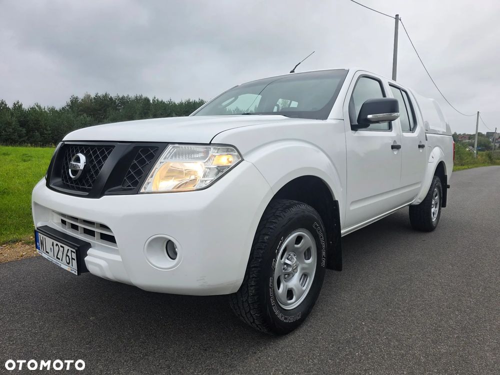 Nissan Navara 2.5 D SE - 24