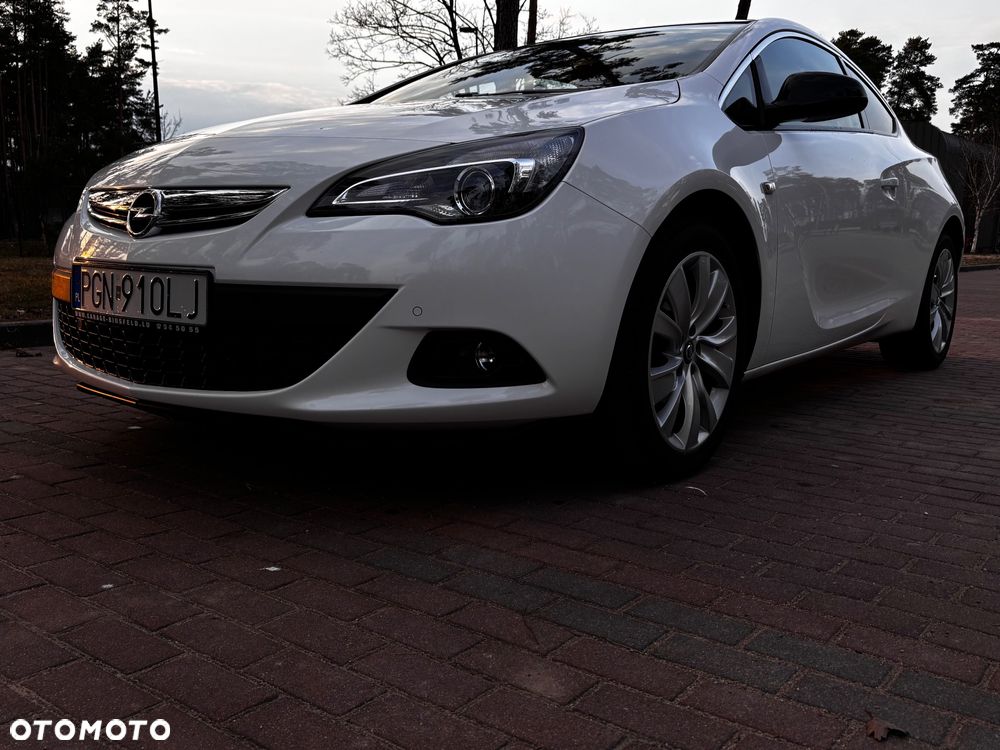 Opel Astra 1.4 Turbo Edition - 11