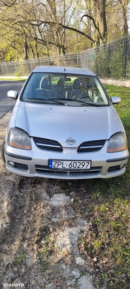 Nissan Almera 1.8 Sport - 1