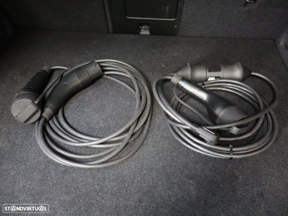 Volvo XC 40 1.5 T4 PHEV Core - 21