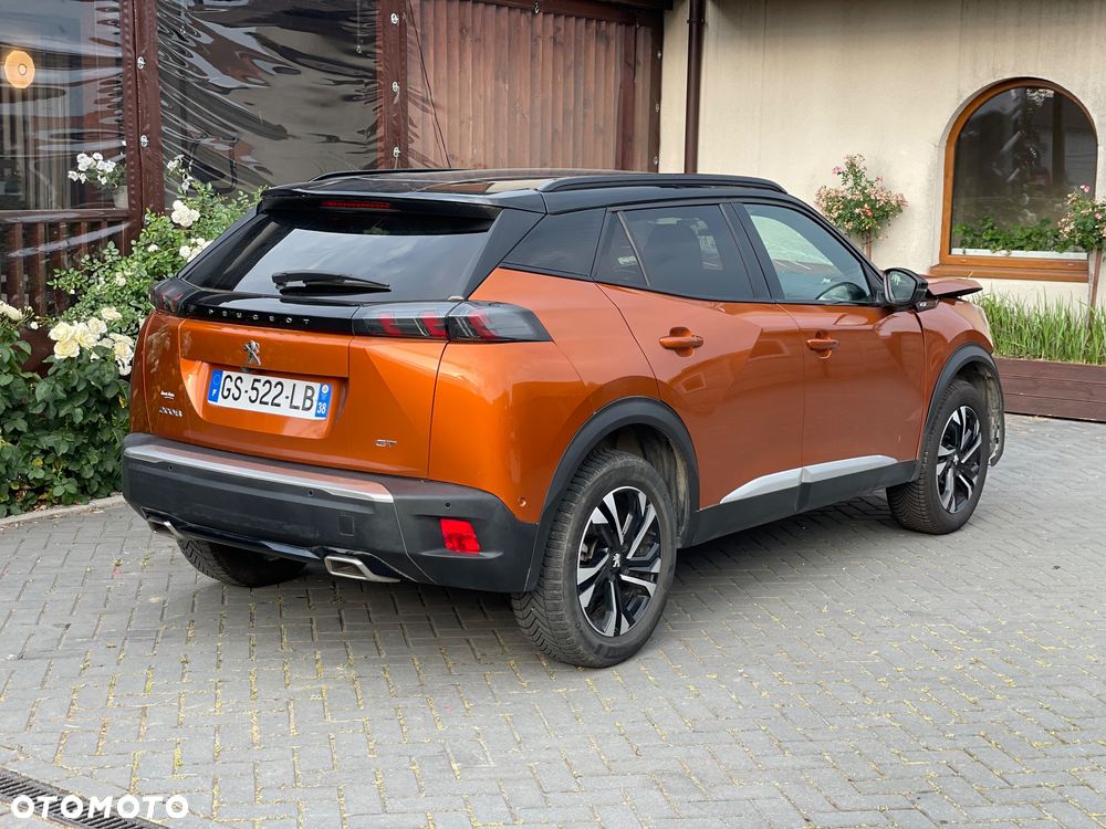 Peugeot 2008 PureTech 130 EAT8 GT Pack - 1