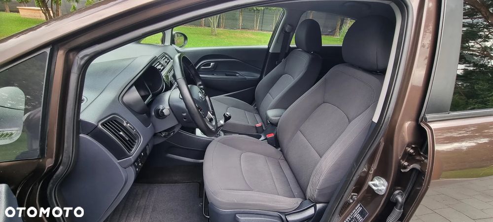 Kia Rio 1.2 Spirit - 17