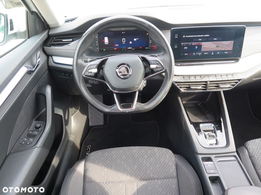 Skoda Octavia 2.0 TDI SCR Style DSG - 16
