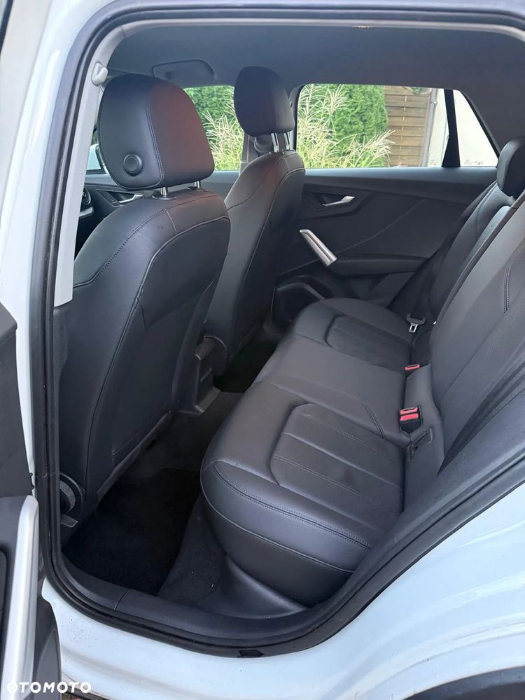 Audi Q2 1.6 TDI Sport S tronic - 12