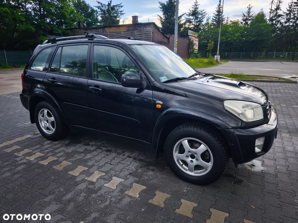 Toyota RAV4 2.0 D-4D 4x4 - 11
