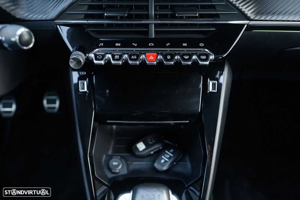 Peugeot 2008 PureTech 130 Stop&Start GT-Line Edition - 38