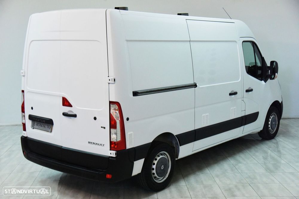 Renault Master 2.3 dCi L2 H2 3.5T - 5