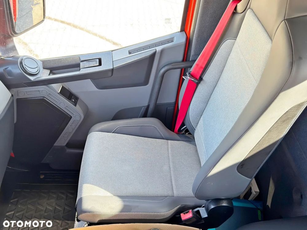 Renault K 430 * SKRZYNIA 6,80 m * PK 22002 - EH C + PILOT / 8x4 - 10