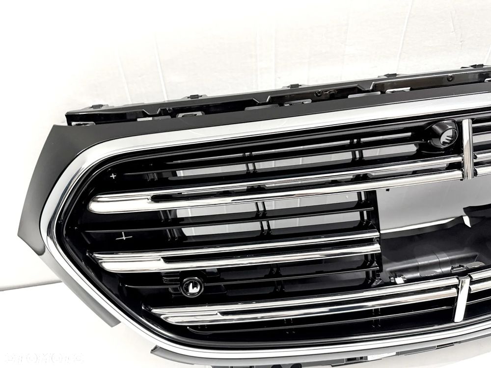 ATRAPA GRILL Mercedes E-klasa W214, LED-Neon Black - pod KAM - 4