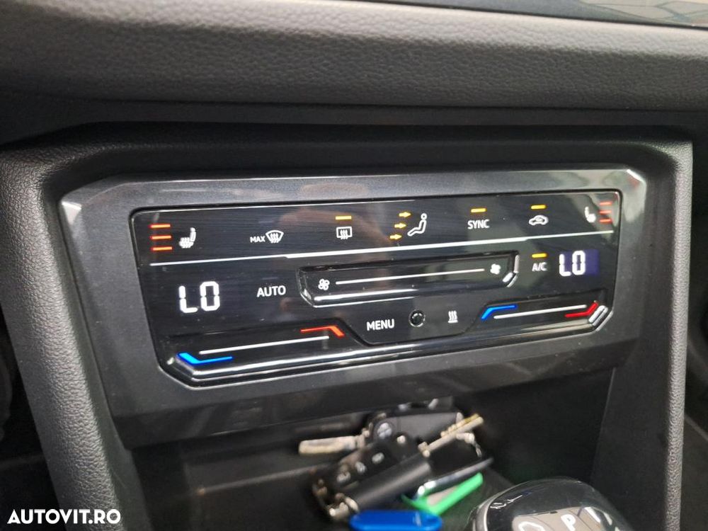 Volkswagen Tiguan 2.0 TDI SCR 4MOTION DSG R-Line - 7