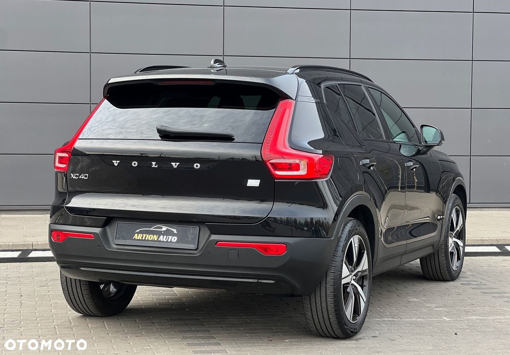 Volvo XC 40 T4 Plug-In Hybrid R-Design - 8