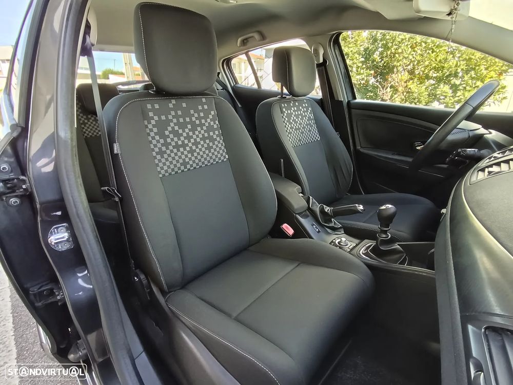 Renault Mégane 1.5 dCi Dynamique - 22