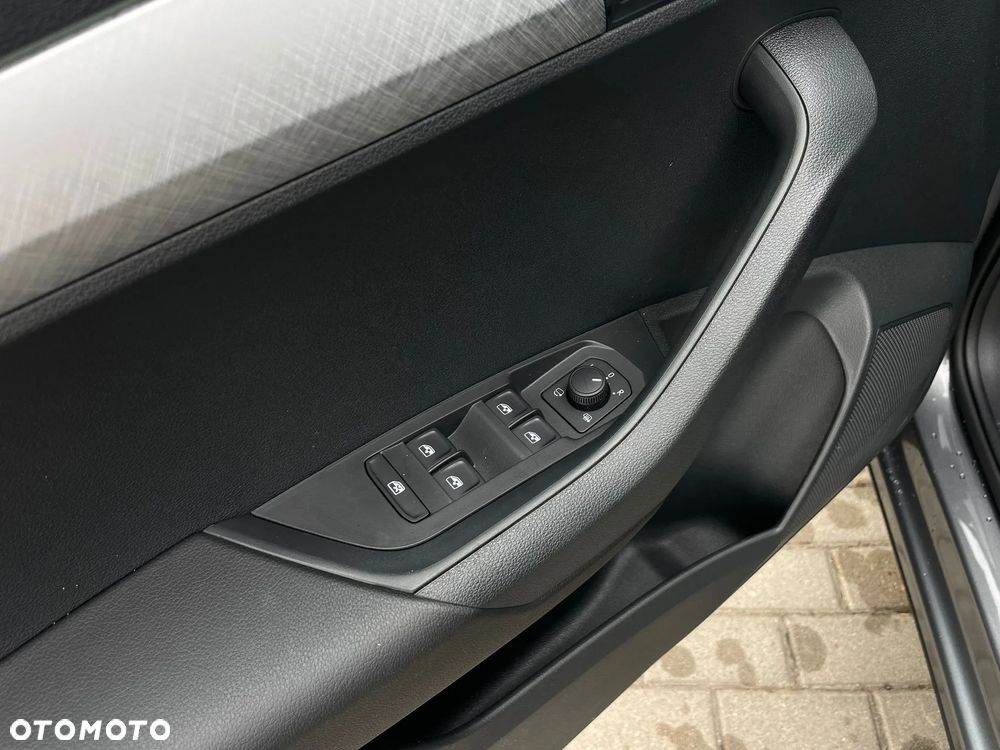 Skoda Karoq 1.5 TSI ACT Edition 130 DSG - 13