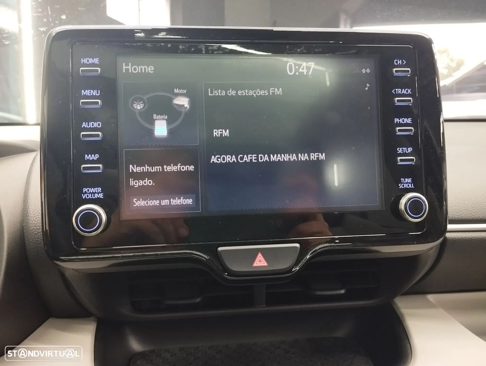 Toyota Yaris 1.5 HDF Luxury - 28