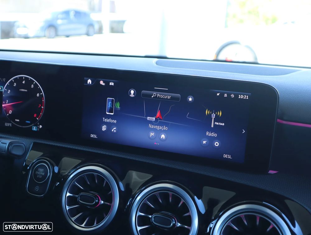 Mercedes-Benz A 200 Standard - 42