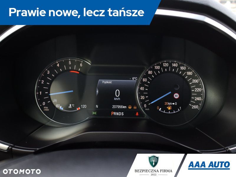 Ford S-Max - 13