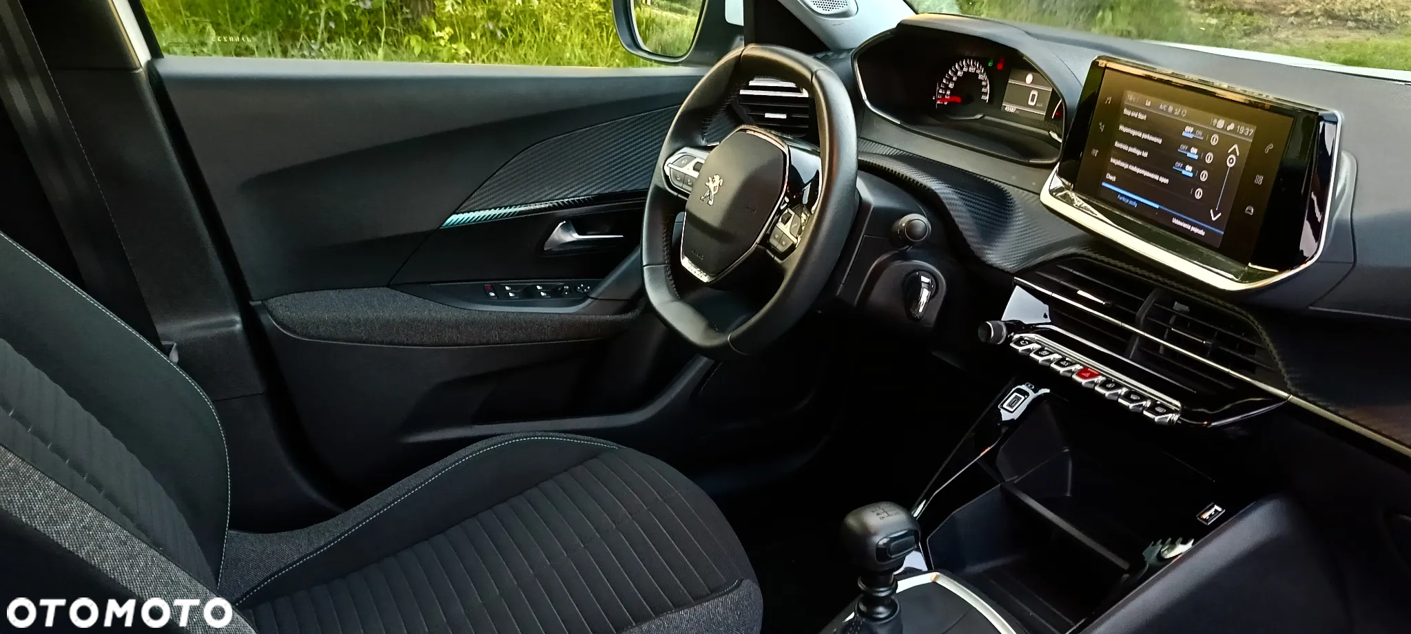 Peugeot 2008 PureTech 100 Style S&S BVM6 - 13
