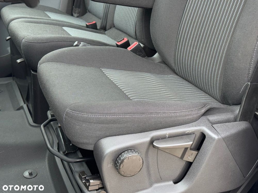 Ford Transit Custom - 11