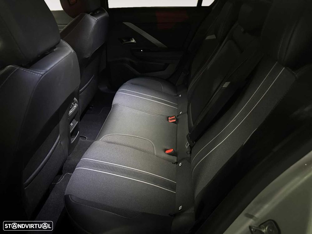 Opel Astra 1.5 D GS Aut. - 15