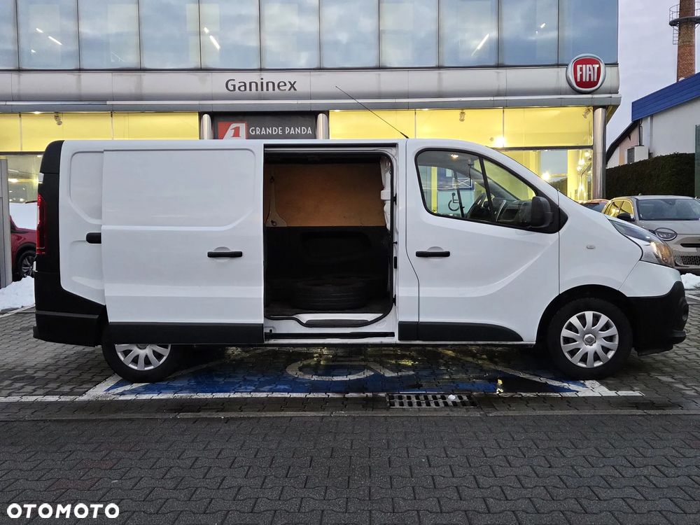 Renault TRAFIC - 6