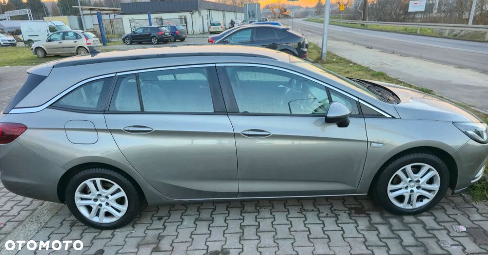 Opel Astra 1.4 T Enjoy - 14