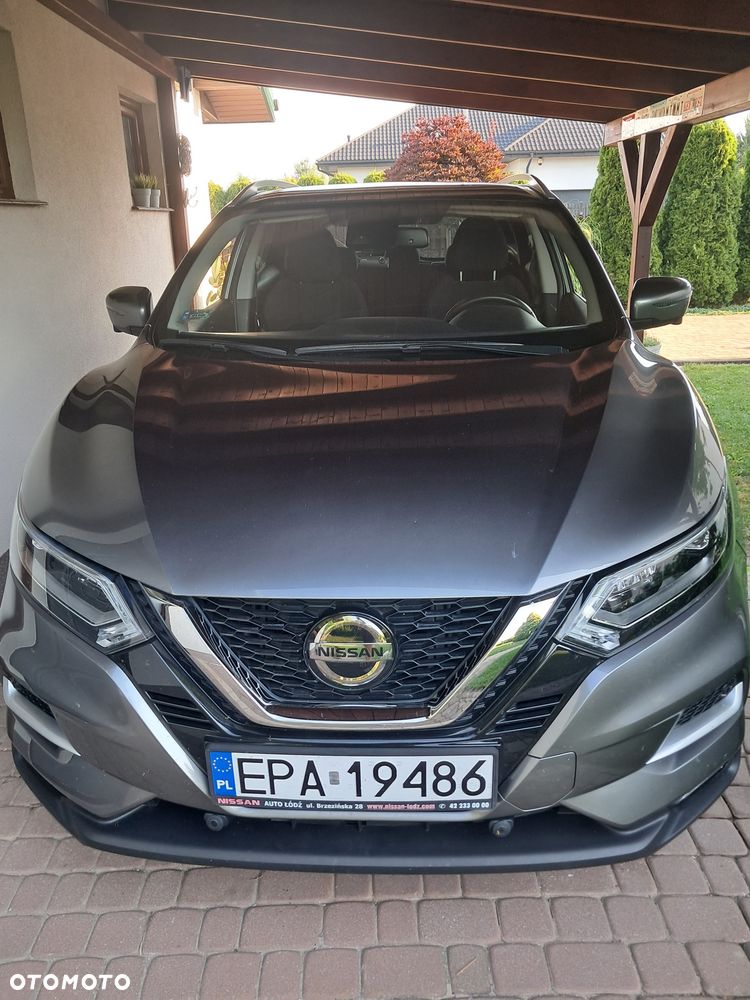 Nissan Qashqai 1.3 DIG-T N-Connecta - 1