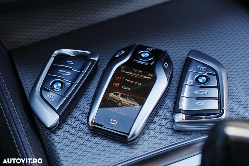 BMW Seria 5 520d xDrive Aut. M Sport Edition - 30