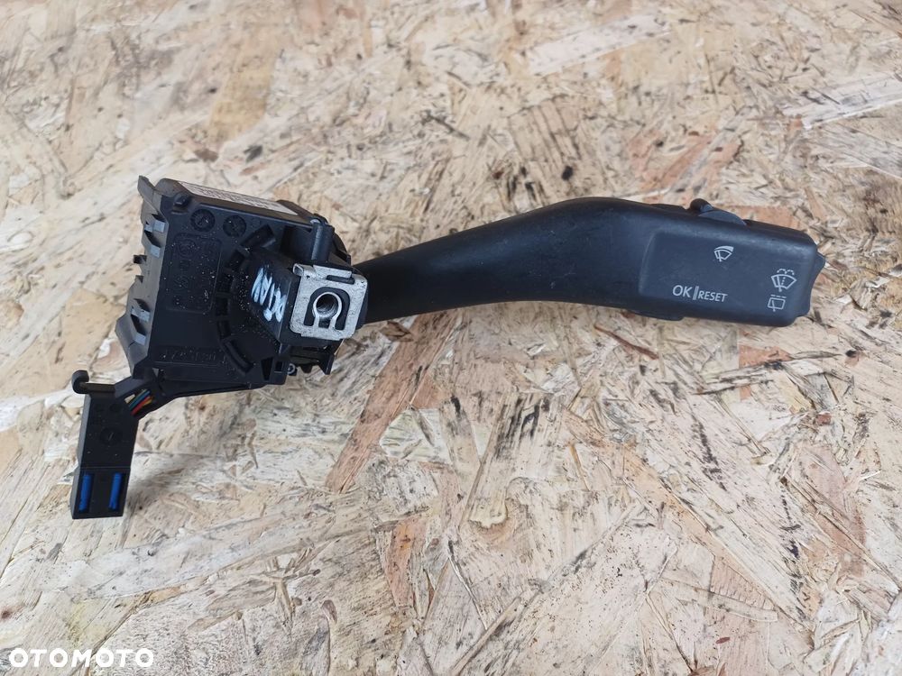 VW SKODA SEAT AUDI Przełącznik Wycieraczek Manetka 1K0953519A