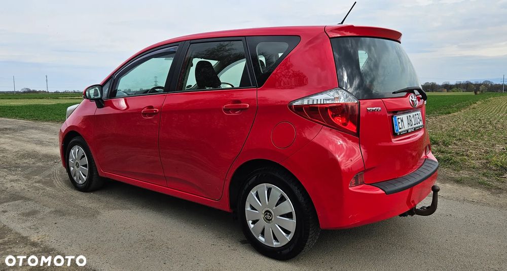 Toyota Verso S 1.33 VVT-i Club - 5