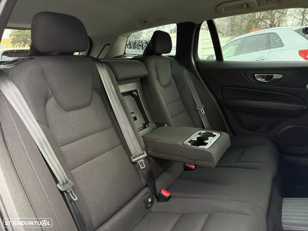 Volvo V60 2.0 T6 AWD TE Inscription Expression - 22