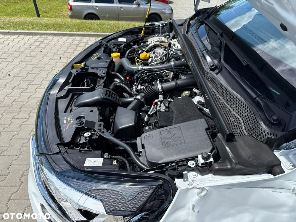 Renault Captur TCe Mild Hybrid 140 GPF TECHNO - 12
