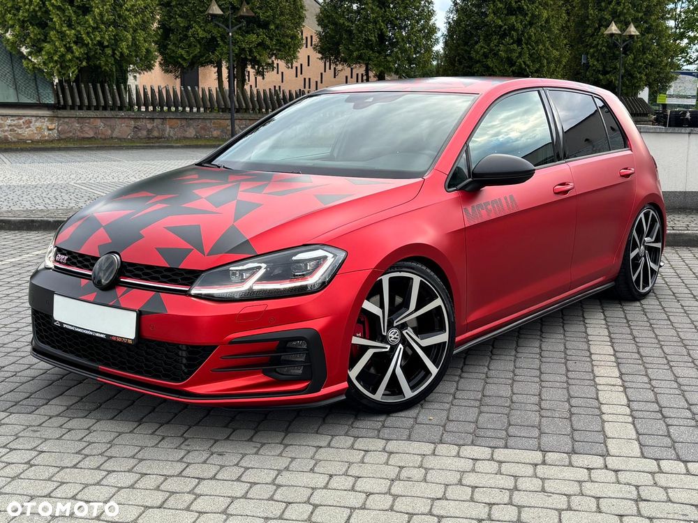 Volkswagen Golf GTI (BlueMotion Technology) DSG Performance - 1