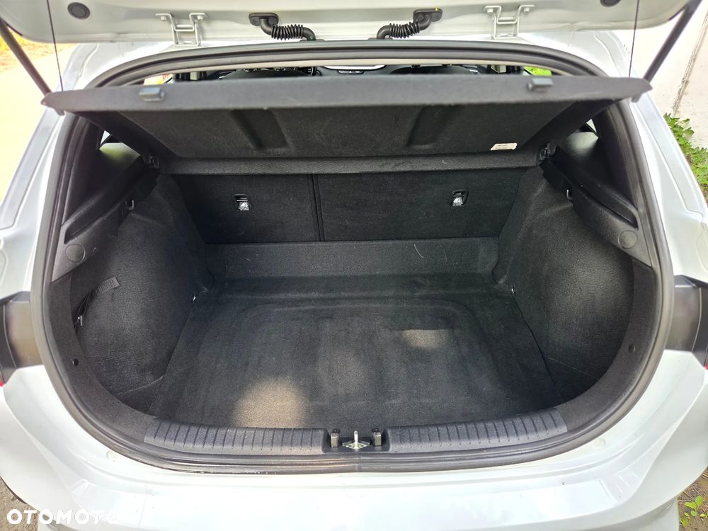 Kia Ceed 1.0 T-GDI M - 28