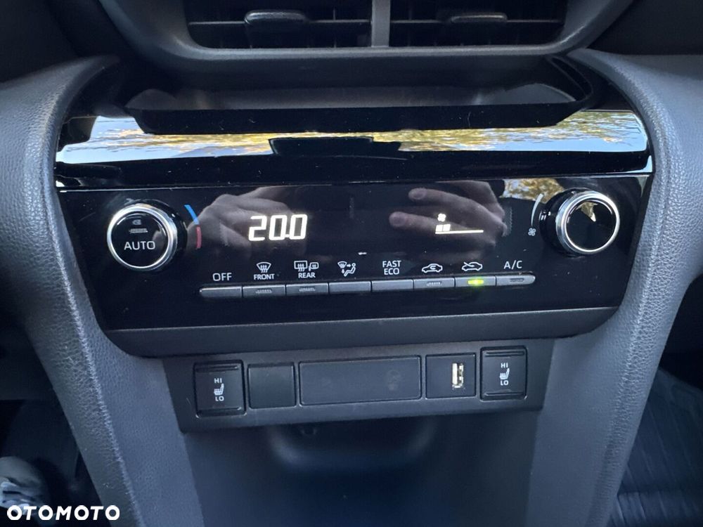 Toyota Yaris Cross Hybrid 1.5 Comfort - 25