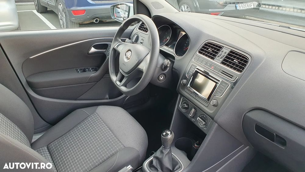 Volkswagen Polo 1.2 TSI Comfortline - 5