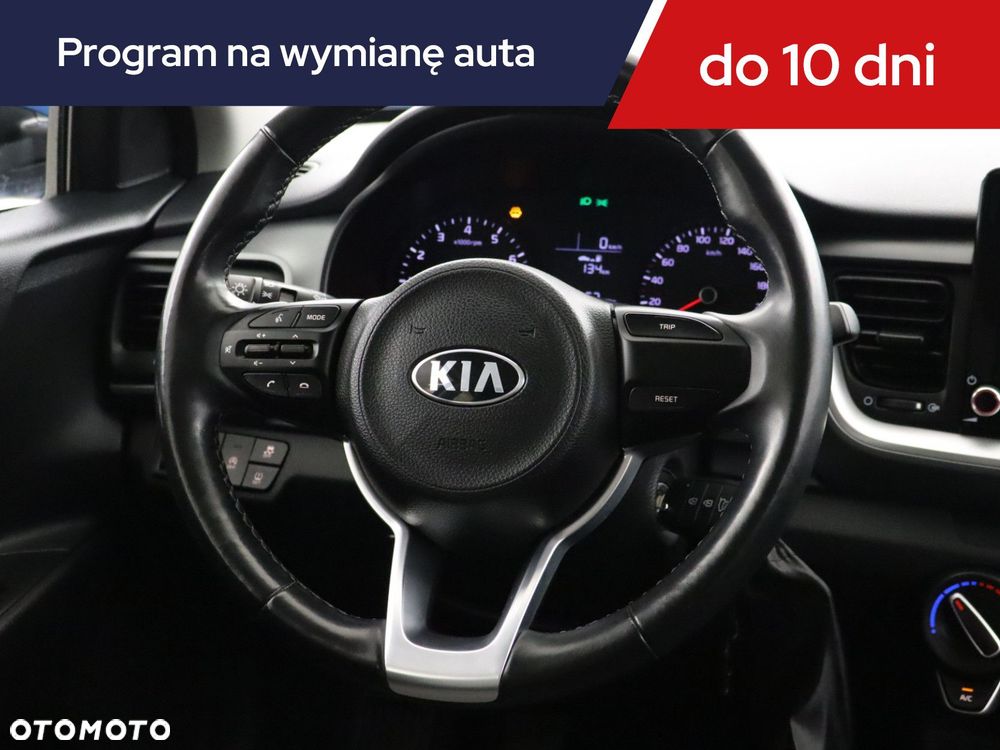 Kia Stonic - 22
