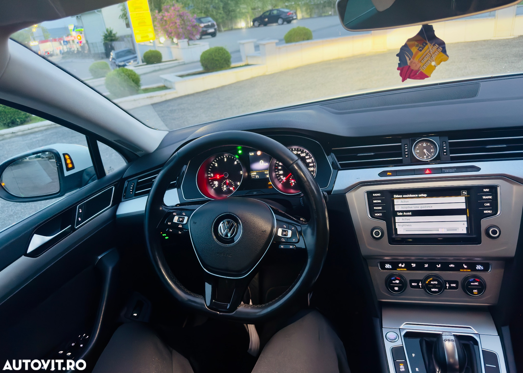 Volkswagen Passat 2.0 TDI DSG R Executive - 5